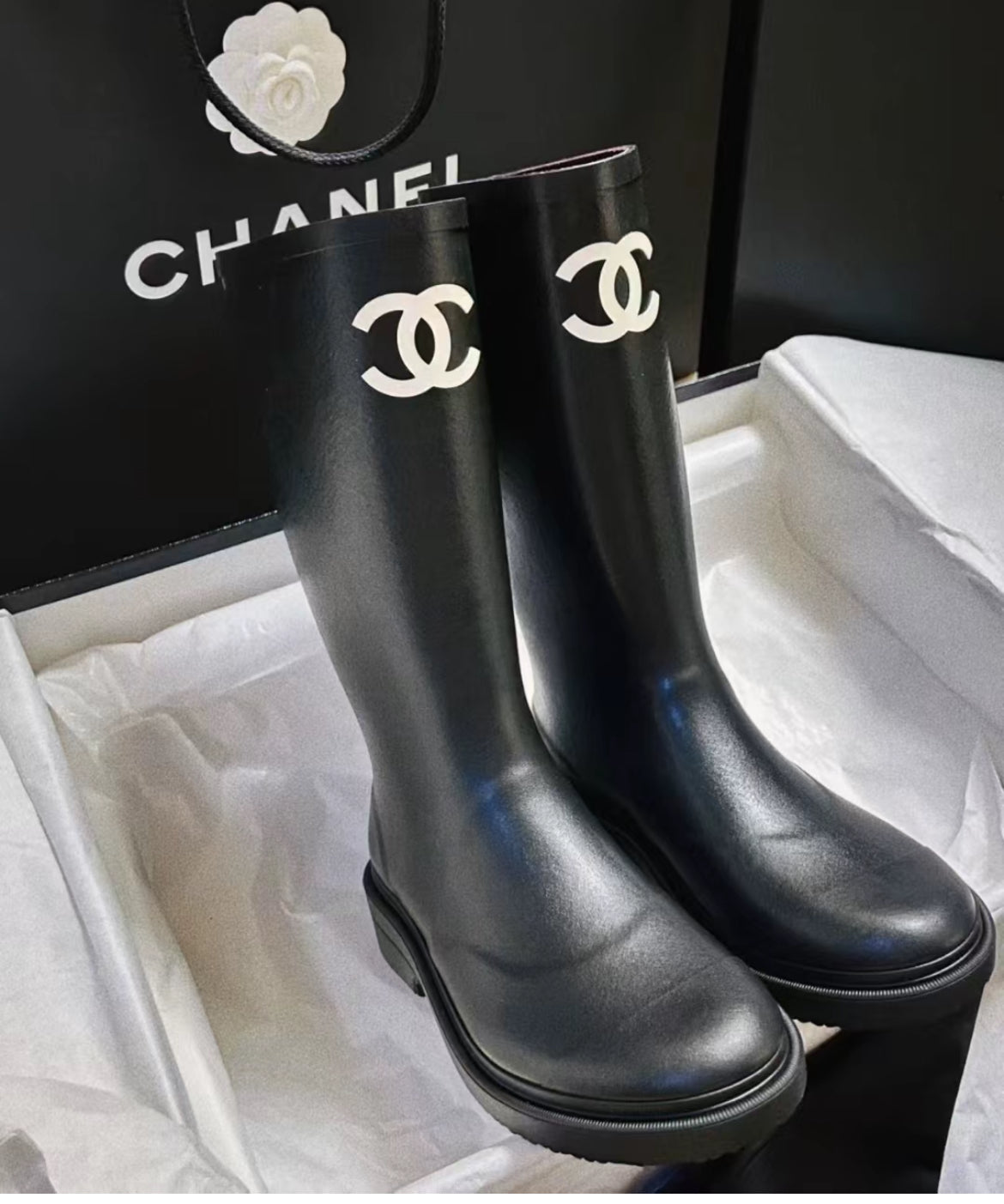 BLACK CHANEL RAINBOOTS