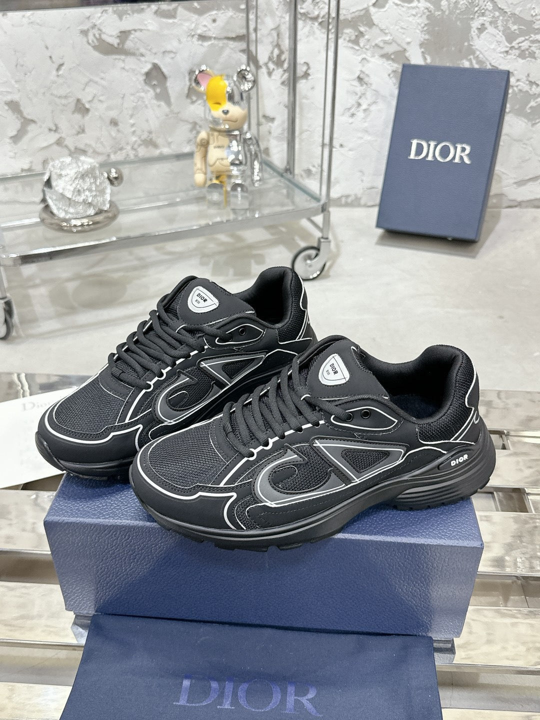 DIOR B30 black